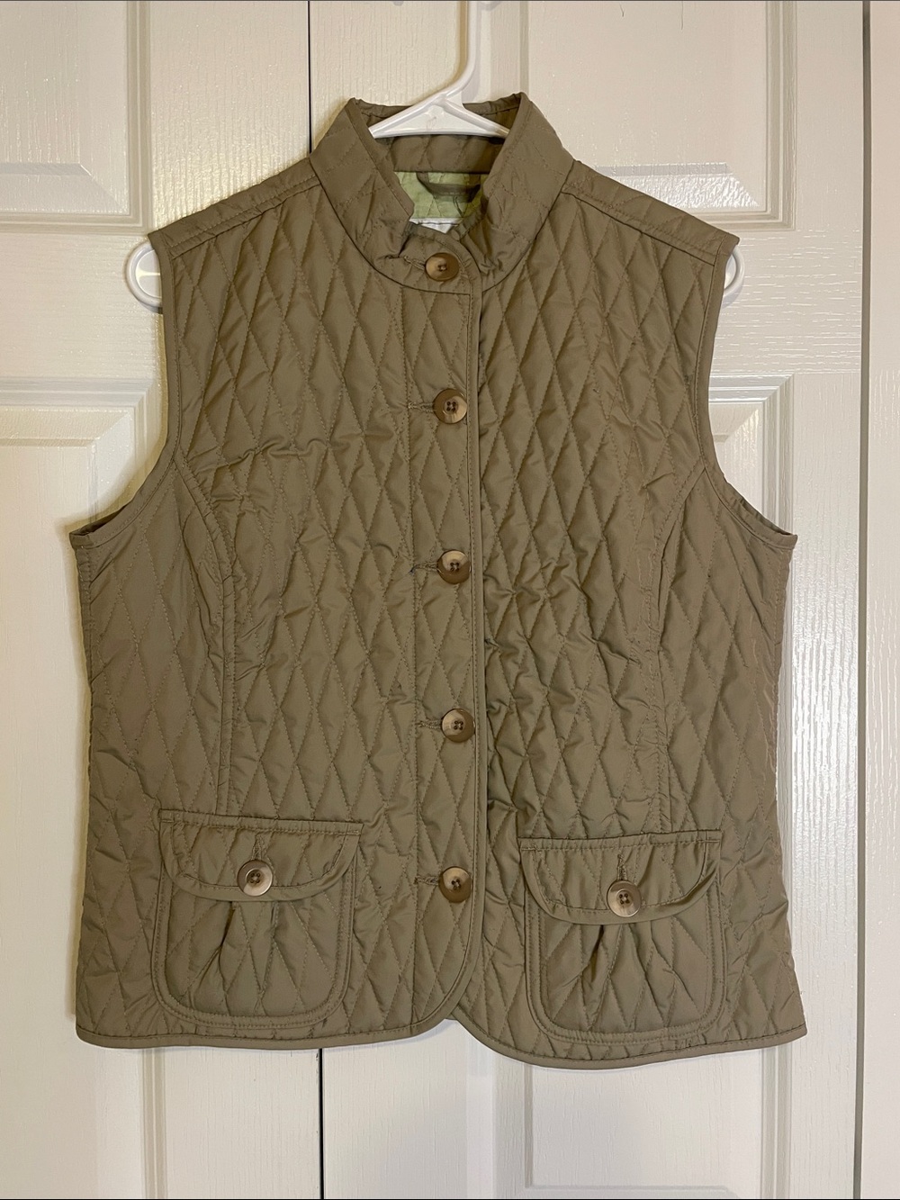VAN HEUSEN Quilted Lightweight Vest, Women’s M, Tan